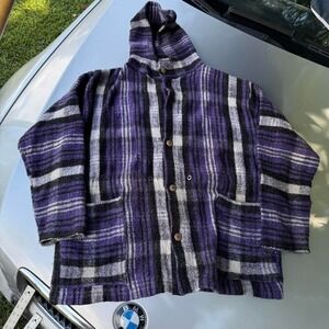 Vintage Unique purple and white plaid hooded flannel jacket